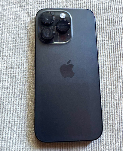 Apple iphone pro - iphone,